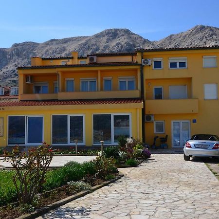 Bed & Breakfast Dani Bed & Breakfast Baska  Exterior photo