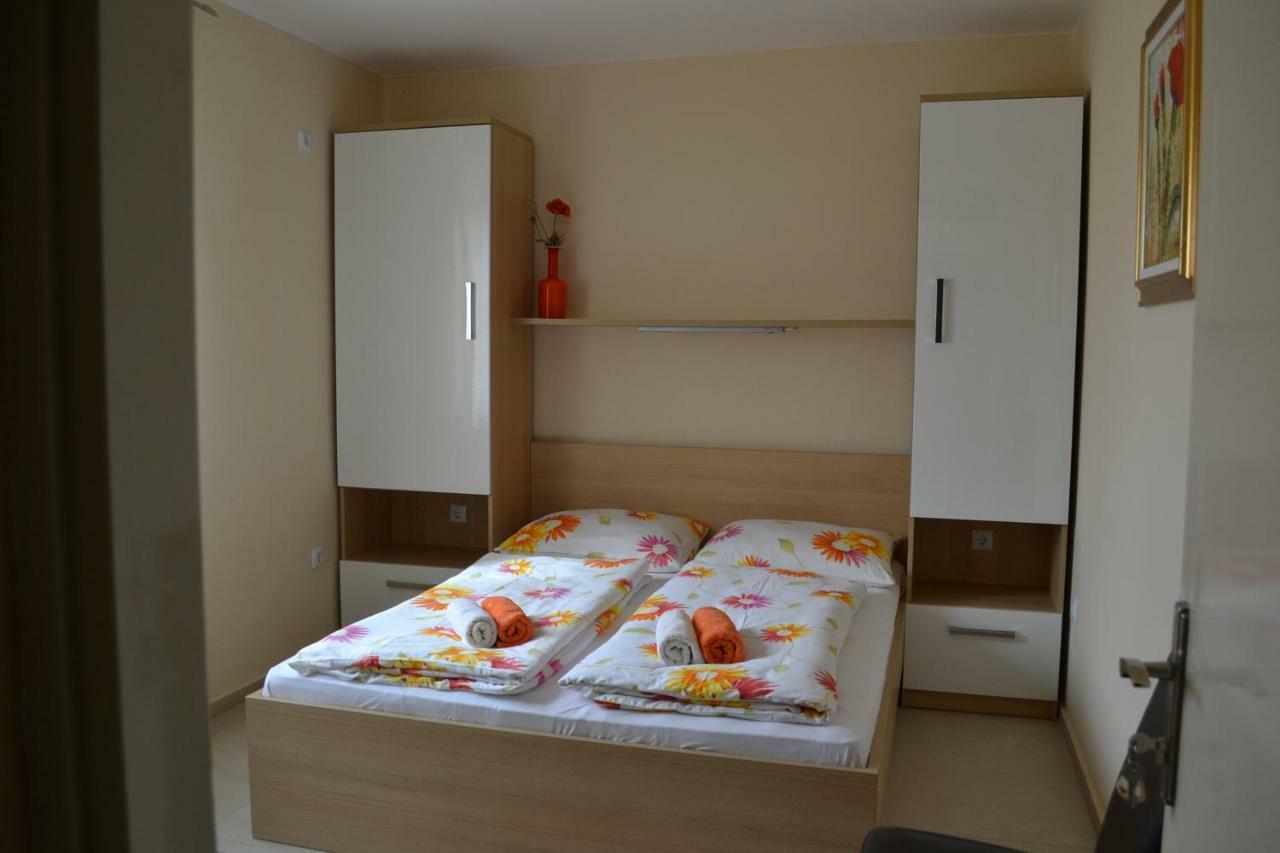Bed & Breakfast Dani Bed & Breakfast Baska  Exterior photo