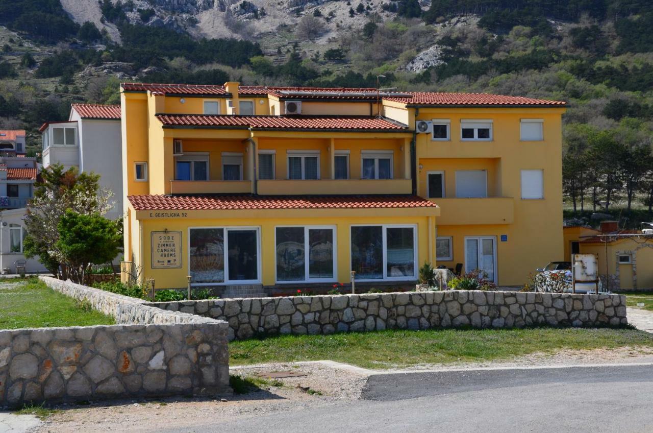 Bed & Breakfast Dani Bed & Breakfast Baska  Exterior photo
