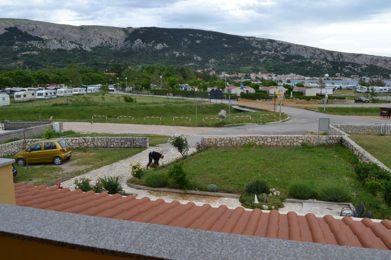 Bed & Breakfast Dani Bed & Breakfast Baska  Exterior photo