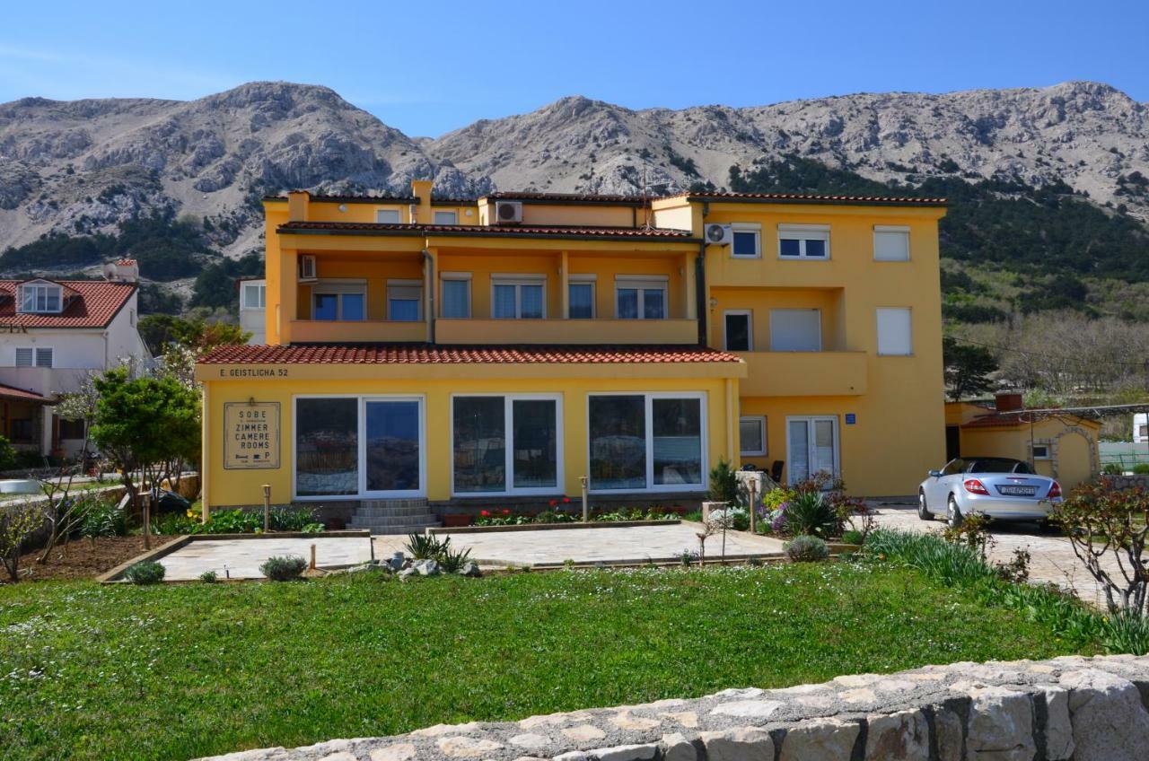 Bed & Breakfast Dani Bed & Breakfast Baska  Exterior photo